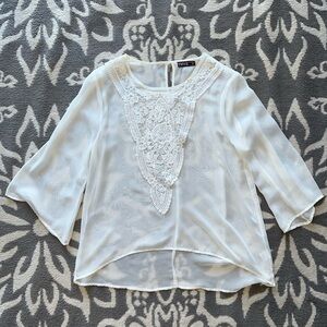 Size L Truce Women’s Sheer White Crochet Blouse